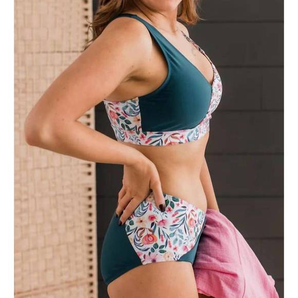NEW MACK & MAL near to paradise swim bottoms in teal & ivory floral - Picture 2 of 3